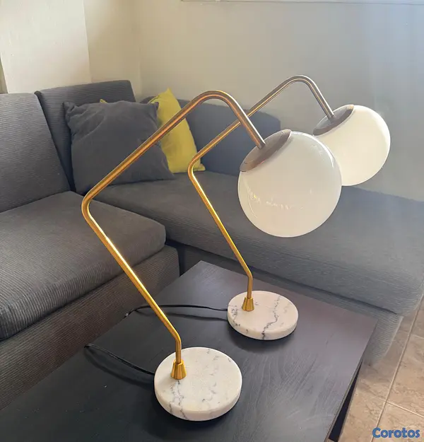 decoración y accesorios - Lamparas LED de mesa 1