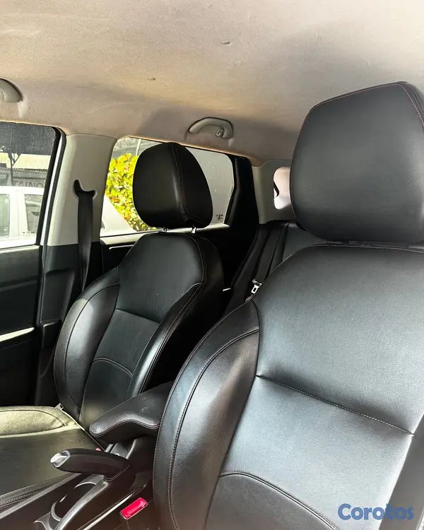 jeepetas y camionetas - Brillance V3 2021 7