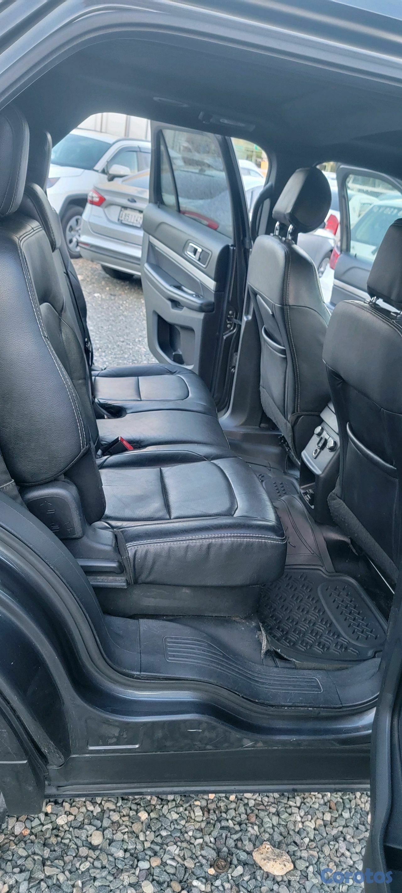 jeepetas y camionetas - FORD EXPLORER XLT 2016 4