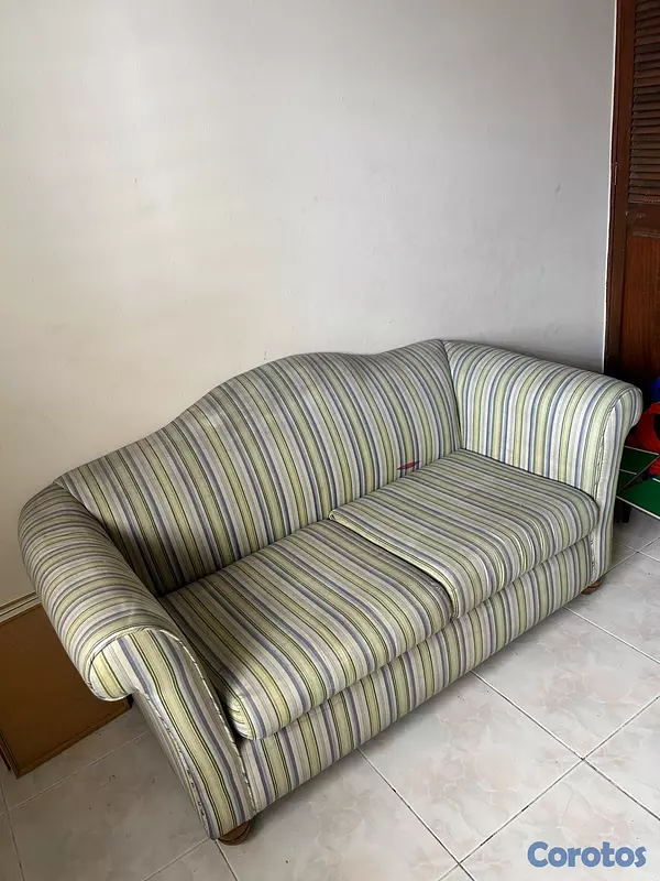 muebles y colchones - VENDO SOFA DE 2 PUESTOS  2