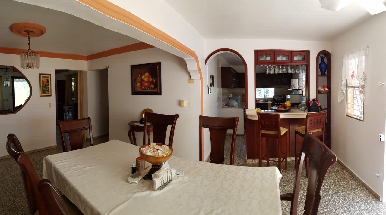 casas - venta de casa en Alma Rosa 1 de 500mts Santo Domingo este  3
