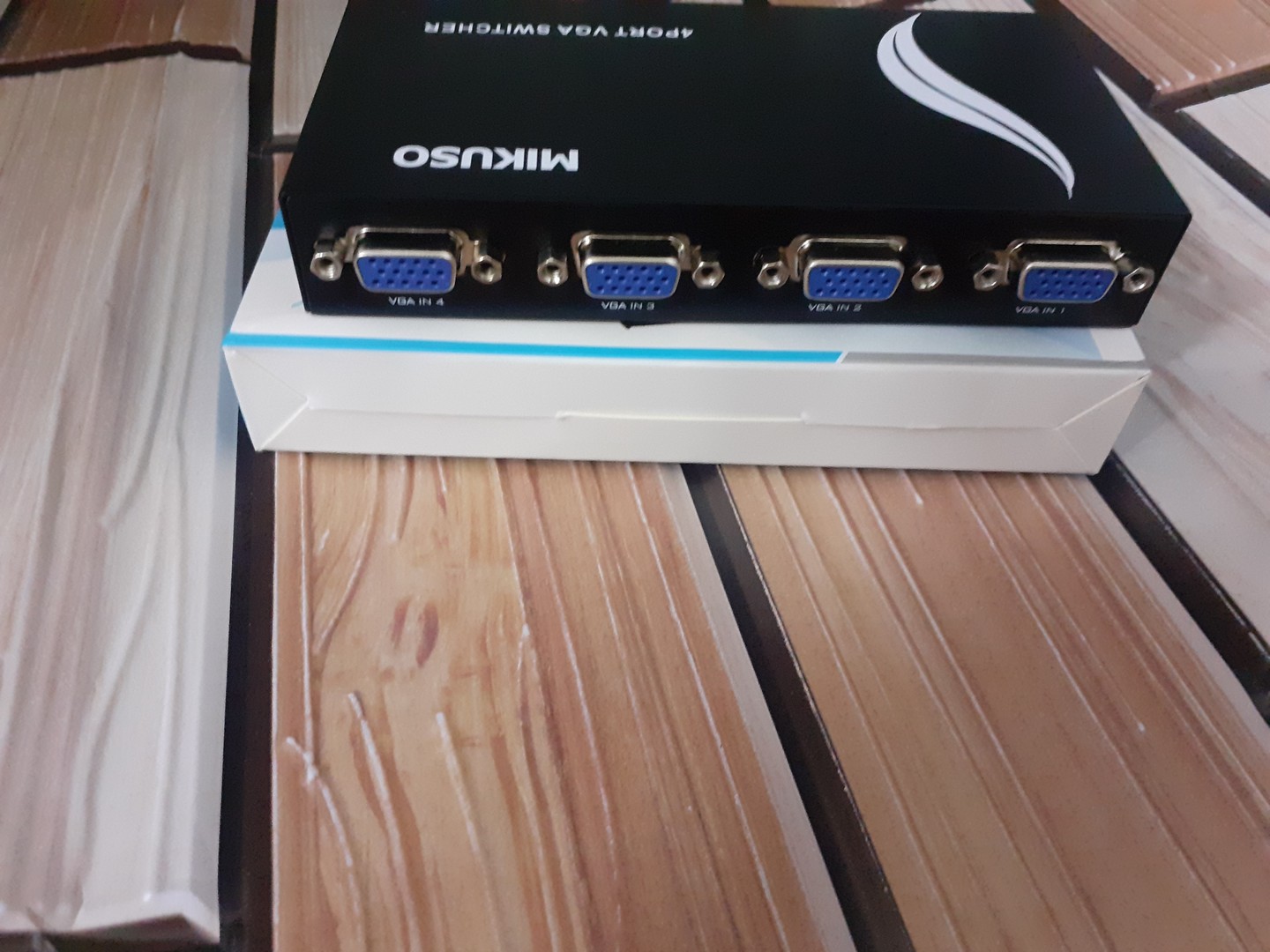 otros electronicos - Interruptor VGA de 4 puertos - Switch VGA 3