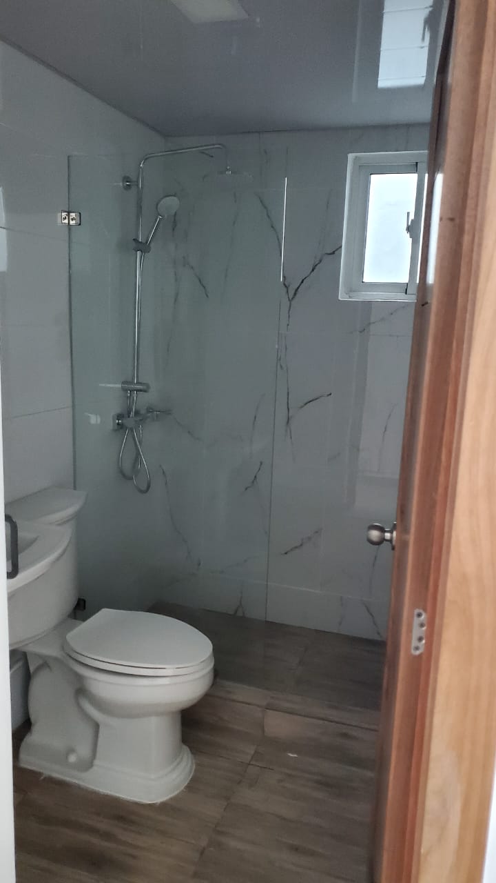 apartamentos - Apartamento Piso 4, con terraza independiente  2