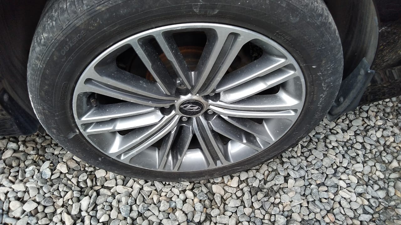 carros - HYUNDAI SONATA NEW RISE 2021 NEGRO 6