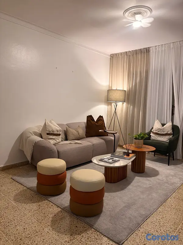 decoración y accesorios - Vendo dos otomanes nuevos 2