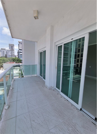 apartamentos - Alquiler de apartamento en Piantini con Línea blanca 0
