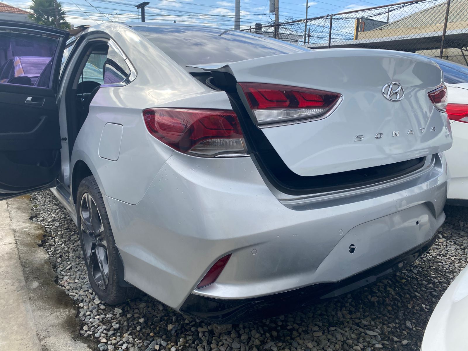 carros - HYUNDAI SONATA NEW RISE 2018 DESDE: RD$740,000.00 4