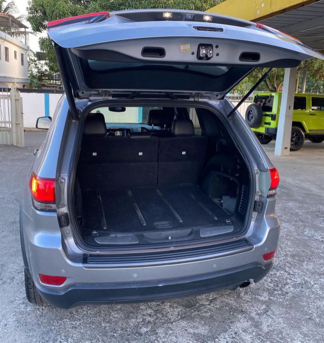 jeepetas y camionetas - Jeep grand cherokee limited 4x4 2017  2
