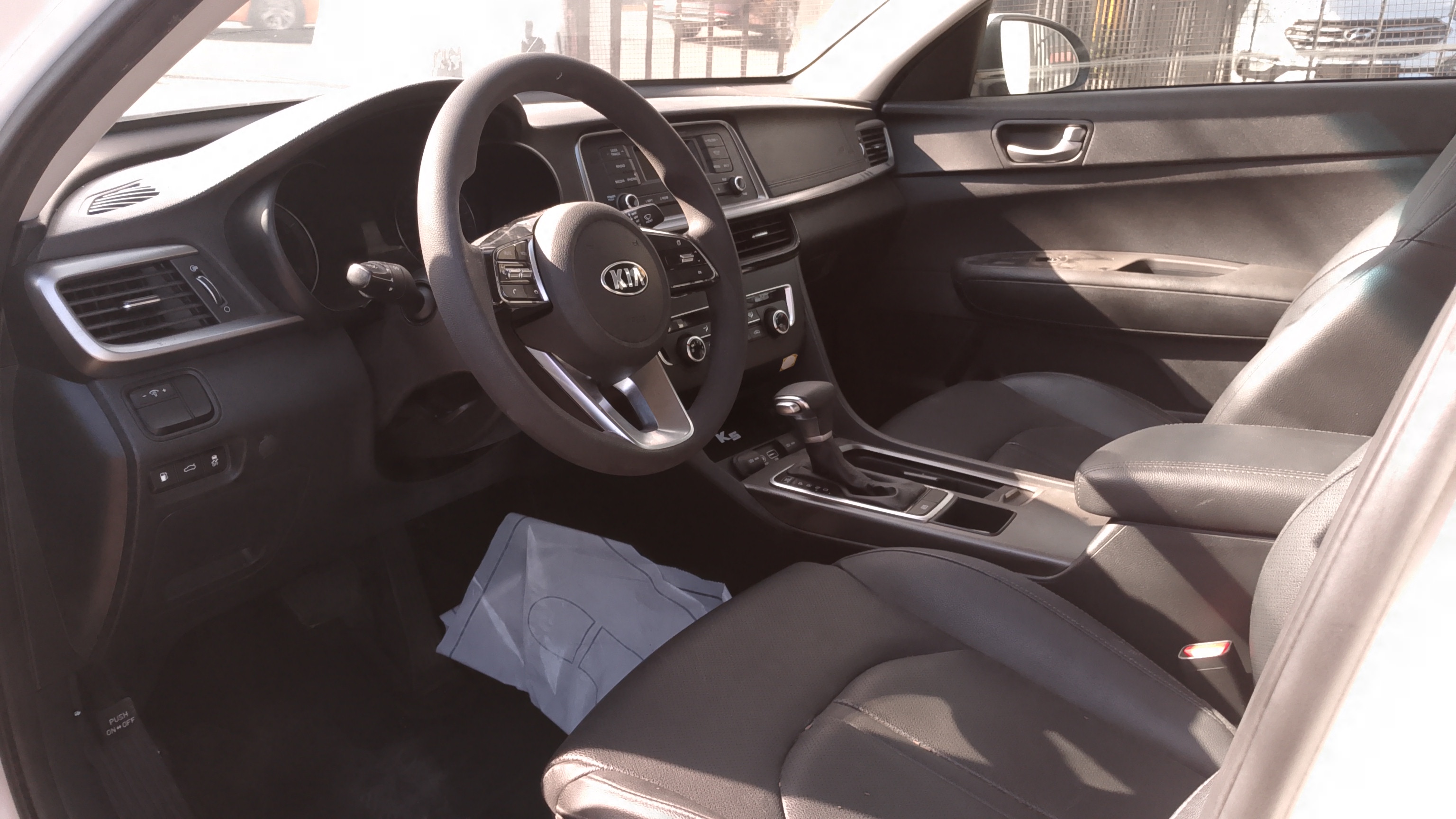 carros - KIA K5 2019 BLANCO DESDE: RD$895,100.00 1