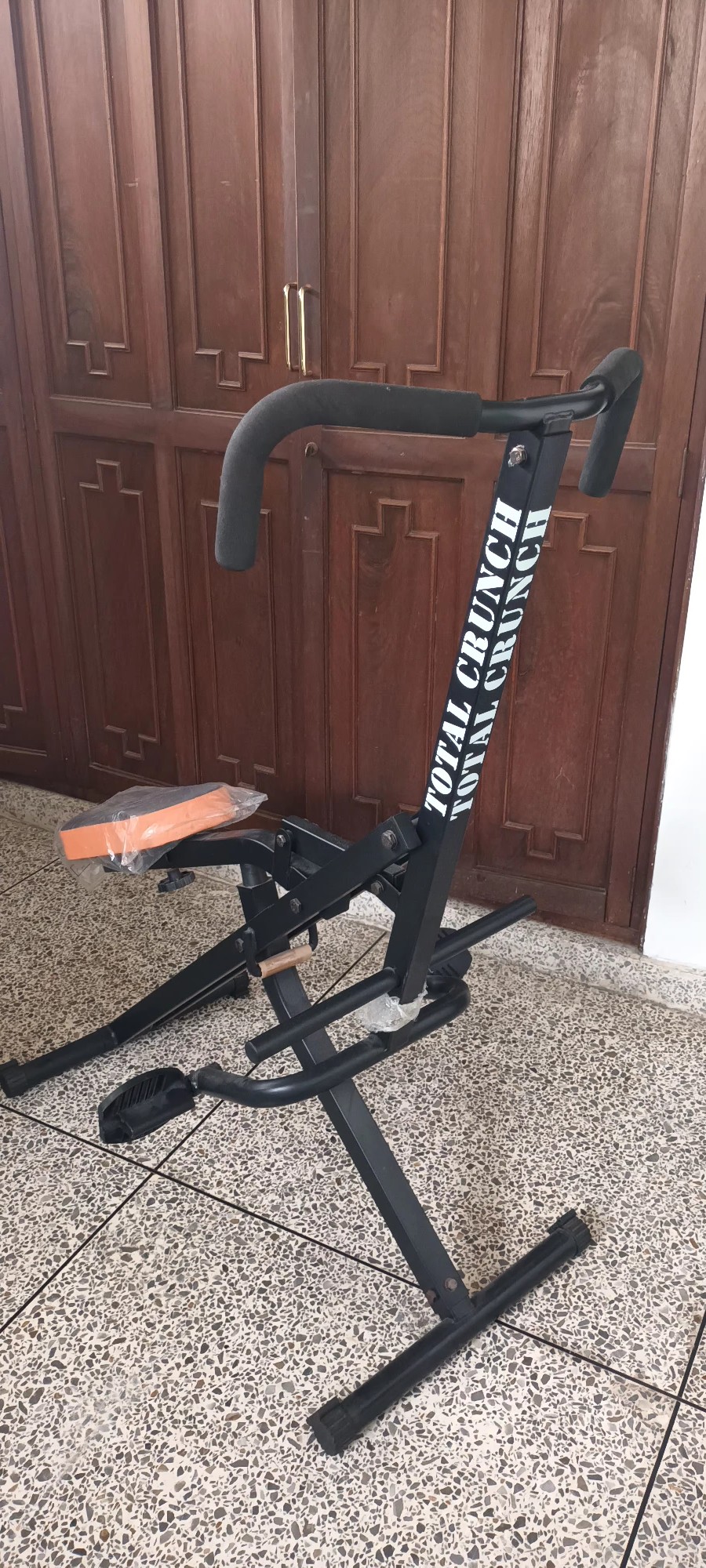 bicicletas y accesorios - Vendo máquina de hacer ejercicios Total Crunch 3
