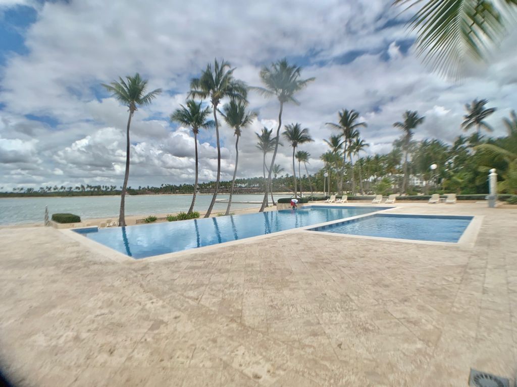 casas vacacionales y villas - Majestuosa Villa proximo a la playa
En playa Nueva Romana