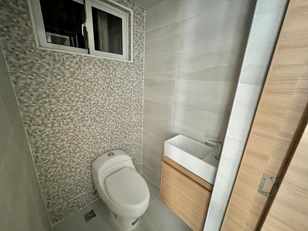 apartamentos - Se alquila apartamento nuevo con linea blanca 9
