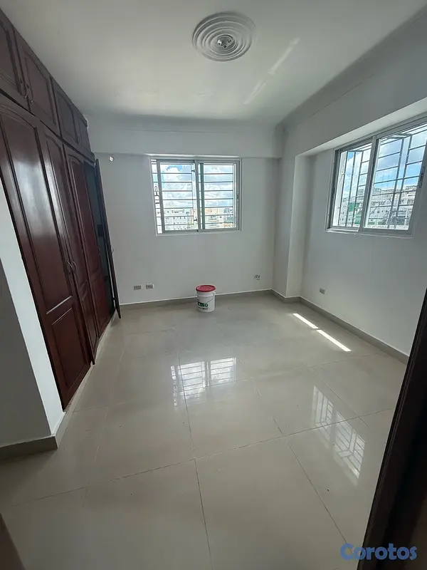 apartamentos - Apartamento en Alquiler - Bella Vista |
Amplio y Cómodo.  15