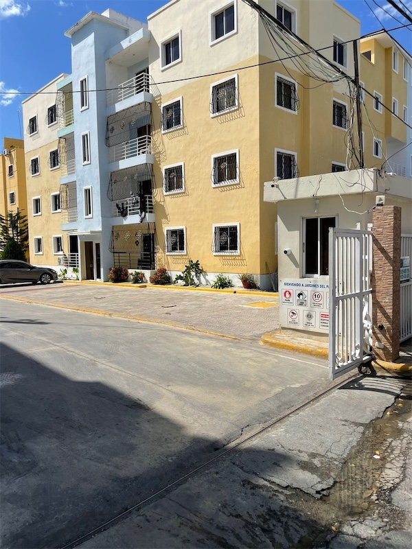 apartamentos - Apartamento en la Autopista de SAN ISIDRO en alquiler renta alquilo rento 🏠 2