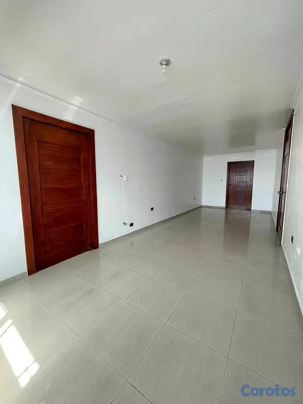 apartamentos - Se vende Apartamento en Evaristo Morales 5