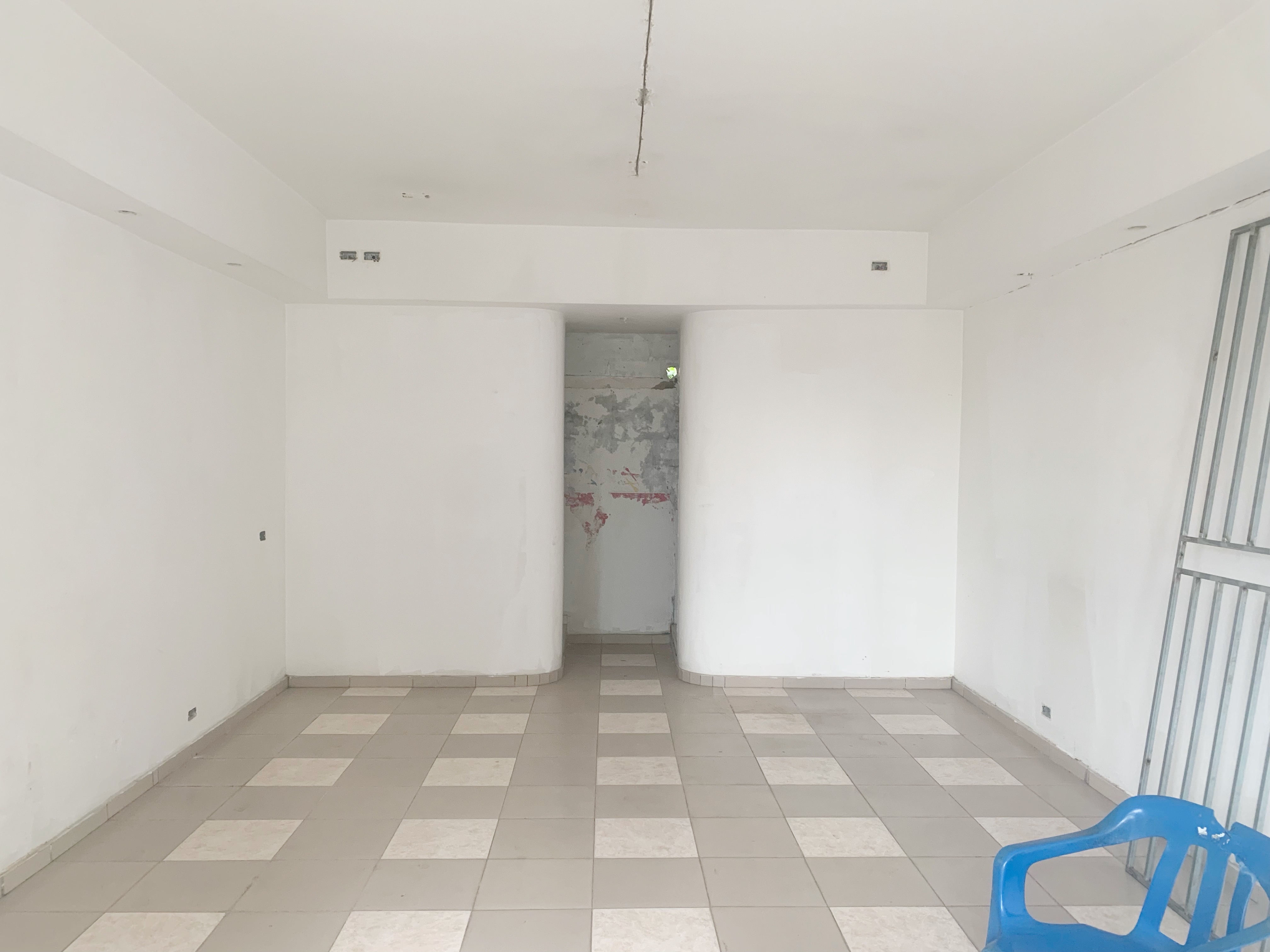 oficinas y locales comerciales - Local en Bella vista  3