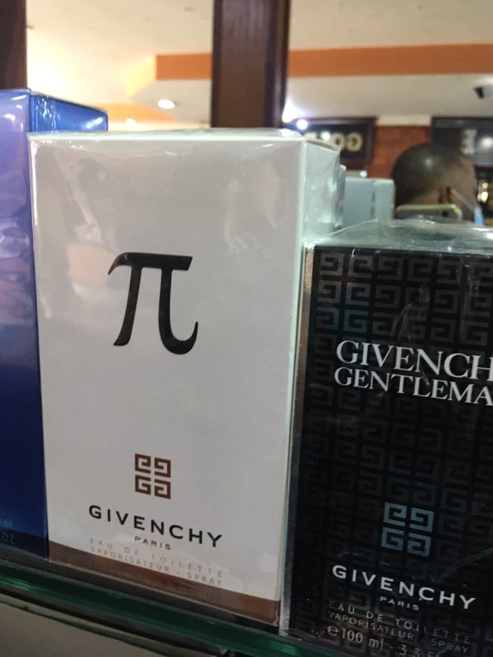 salud y belleza - Perfume Pi Givenchy 