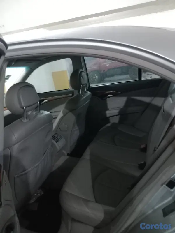 carros - 🚗 **Mercedes-Benz 2003 4