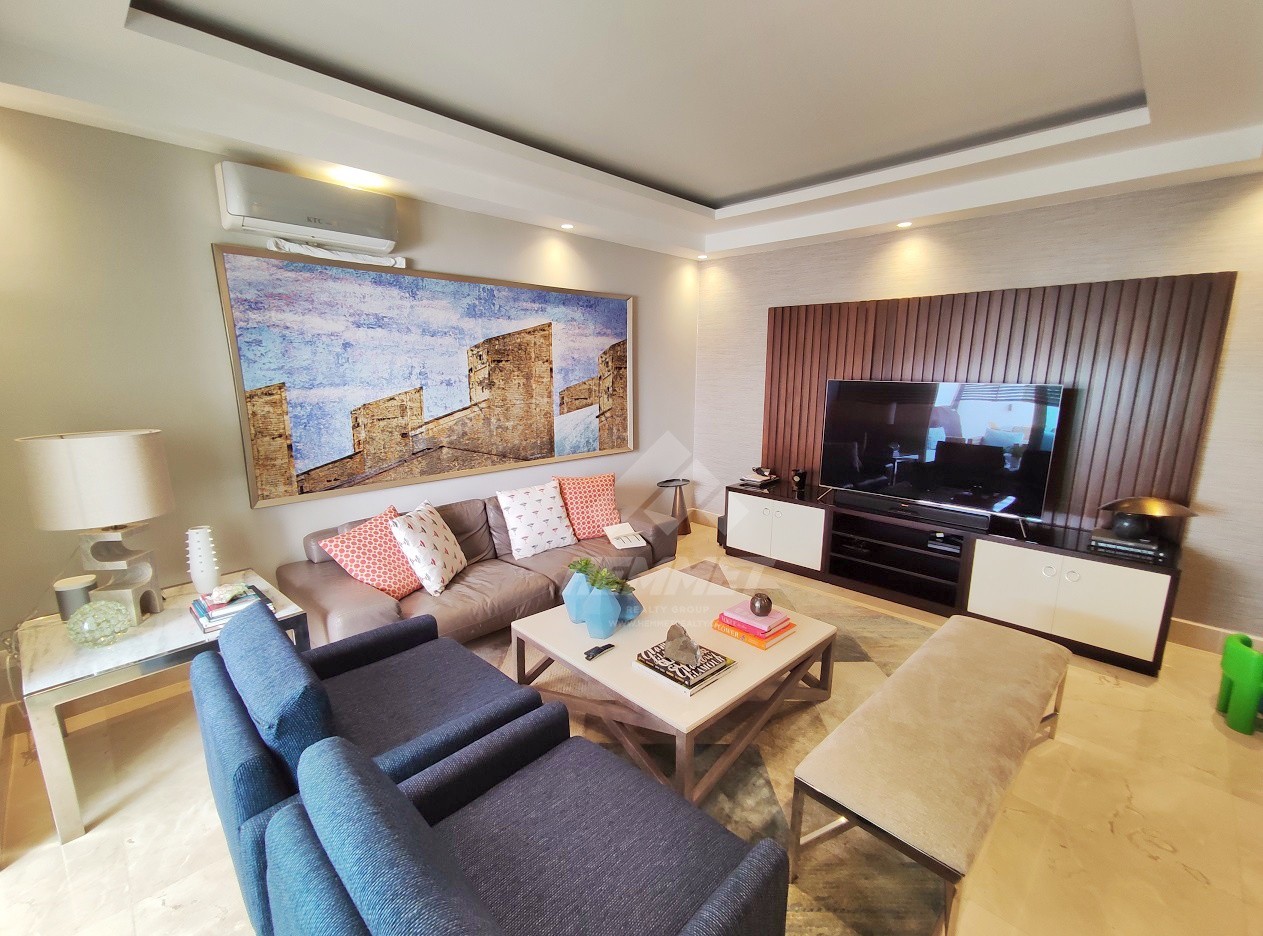 apartamentos - PRIMER NIVEL 300MTS2 CON TERRAZA PRIVADA Y PISCINA LA ESMERALDA SANTIAGO  5