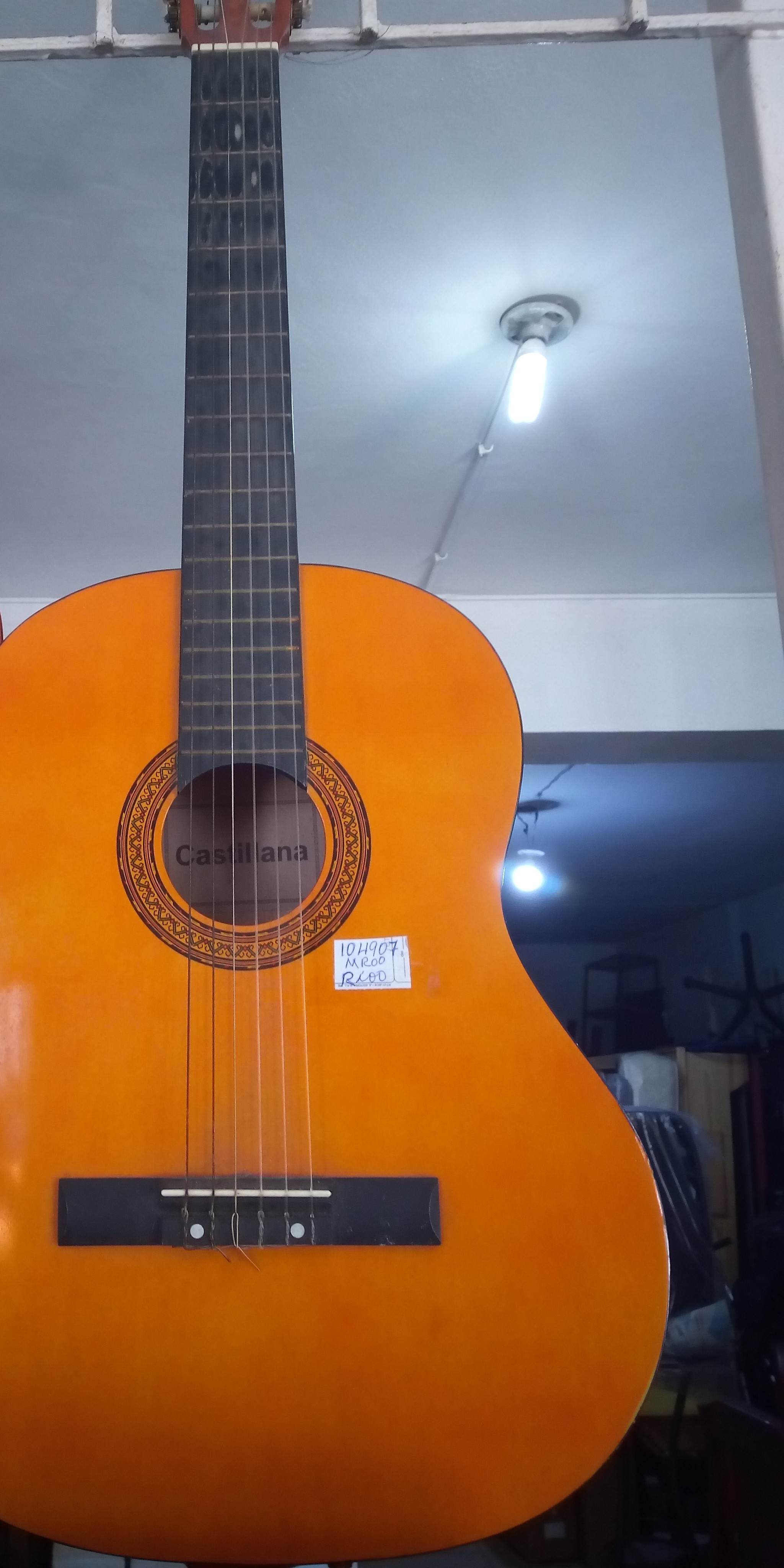 instrumentos musicales - Guitarra acústica 