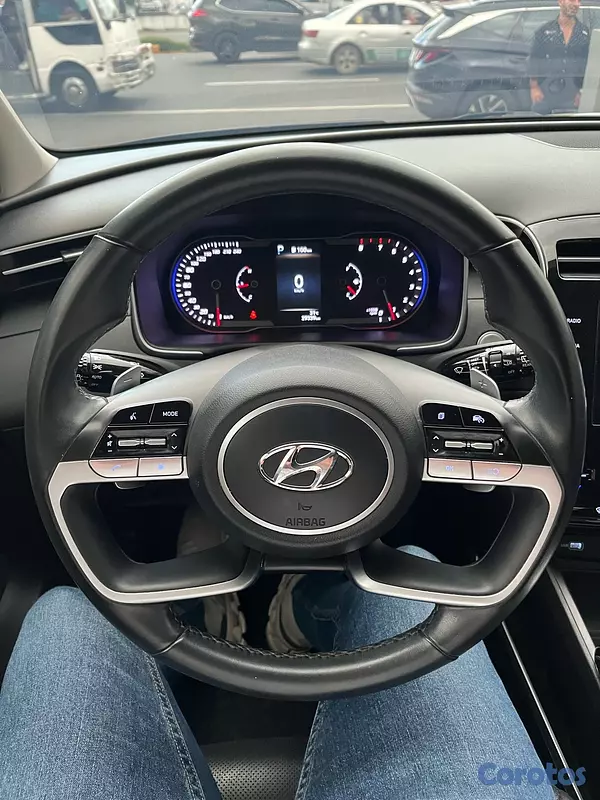 jeepetas y camionetas - Hyundai Tucson Limited 1.6T 2024 10