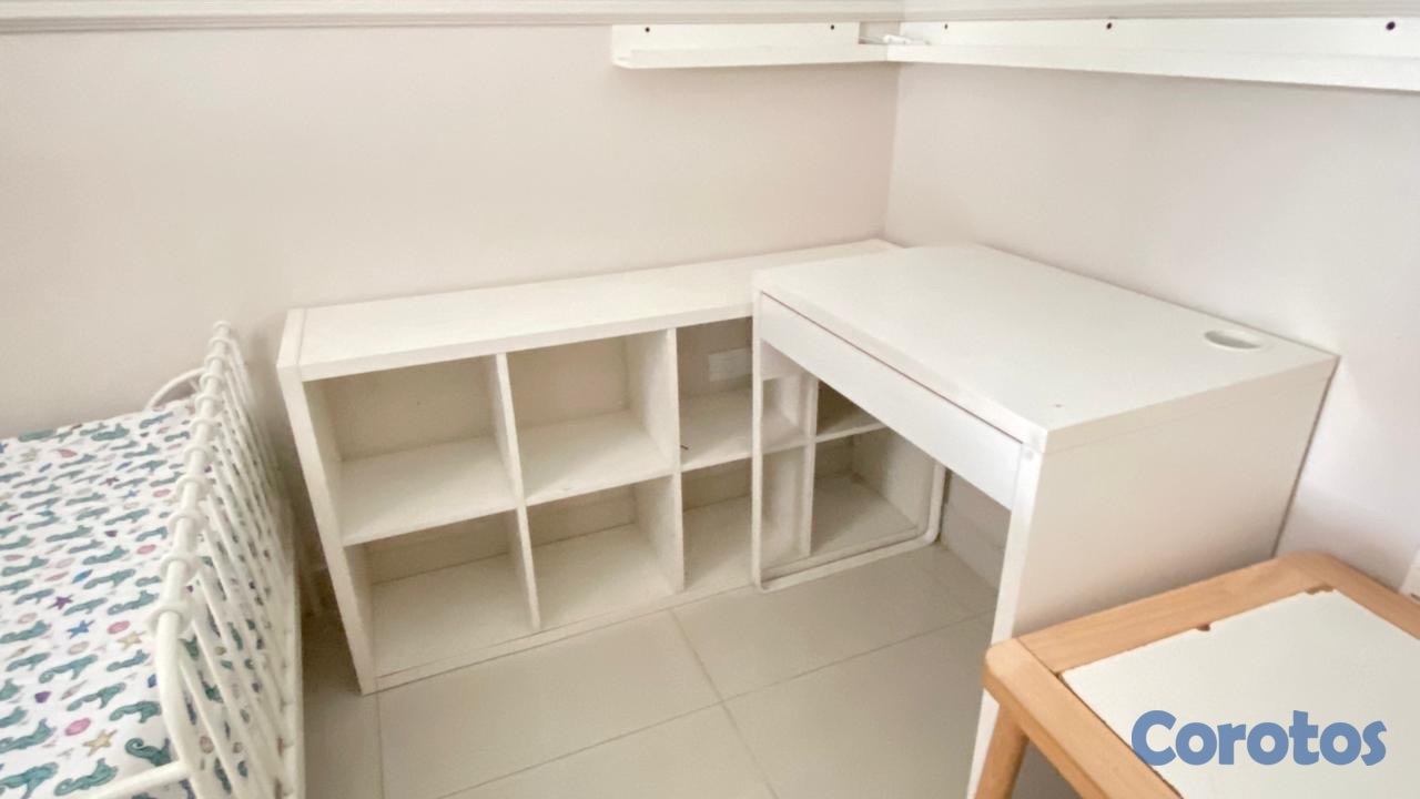 muebles y colchones - Camas,colchones y más en venta  estos artículos a muy bajo precio. en buen estad 2