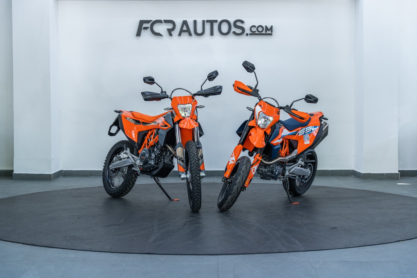 motores y pasolas - KTM 690 SMC / ENDURO 2024