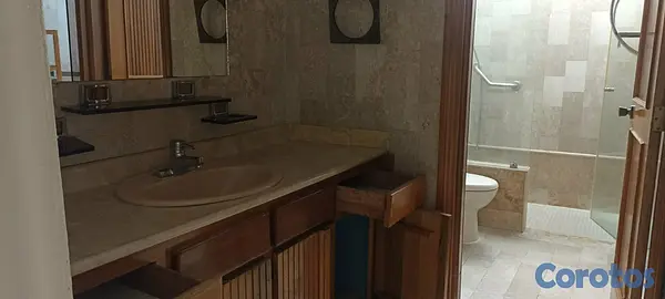 apartamentos - Ubicación privilegiada frente al parque, en el exc 12