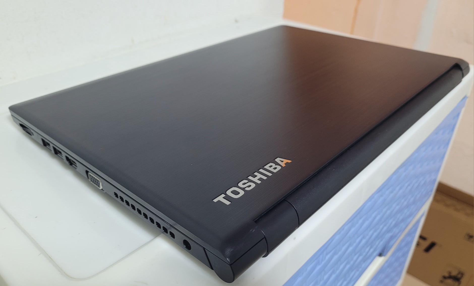 computadoras y laptops - Laptop Toshiba 17 Pulg Core i5 8va Gen Ram 16gb ddr4 Disco 512gb SSD Video 8gb 2