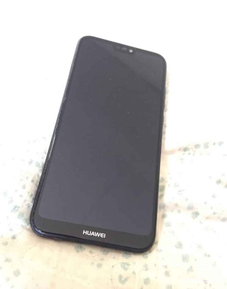 celulares y tabletas - Huawei p20 lite usado