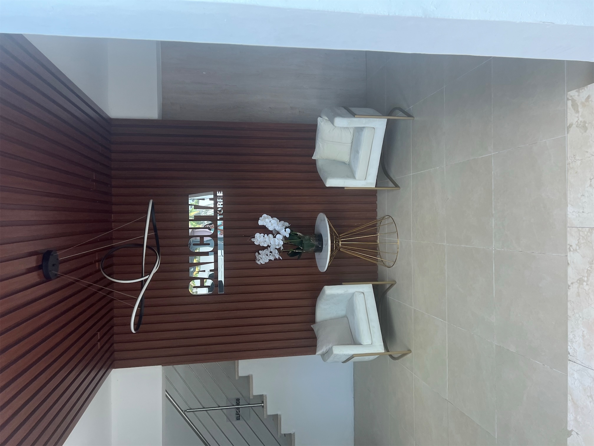 apartamentos - Tercer nivel en la esmeralda santiago 7