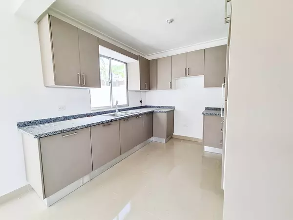 casas - Casas de dos niveles, Autopista San Isidro/Ecológica/B.R 10