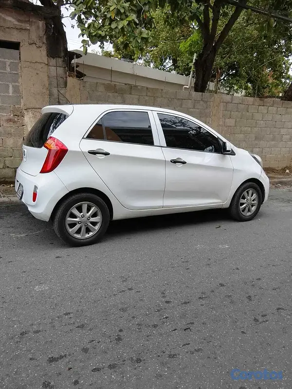 carros - Venta de Kia picanto2013,blanco,  4