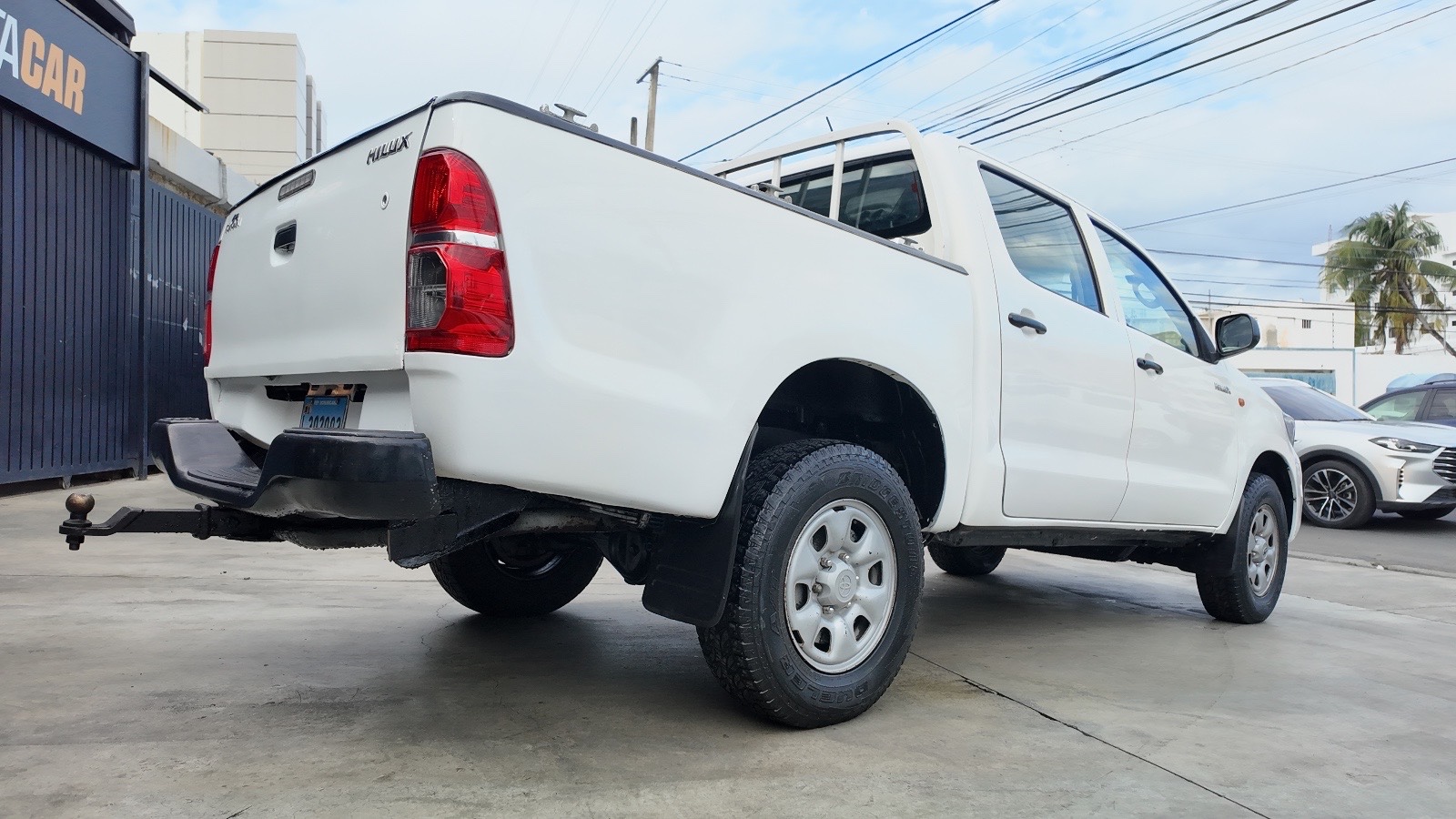 jeepetas y camionetas - TOYOTA HILUX 2012 5