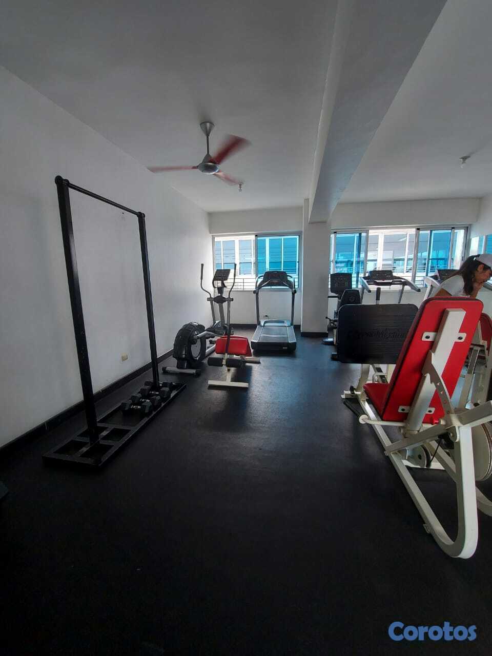 apartamentos - Piantini, ideal para ejecutivo o pareja hermoso apartamento totalmente amueblado 2