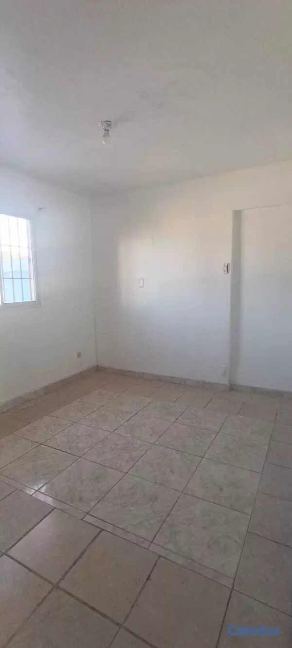 oficinas y locales comerciales - Vendo Excelente local para Invertir en Av. Independencia, Tu nueva oficina 6
