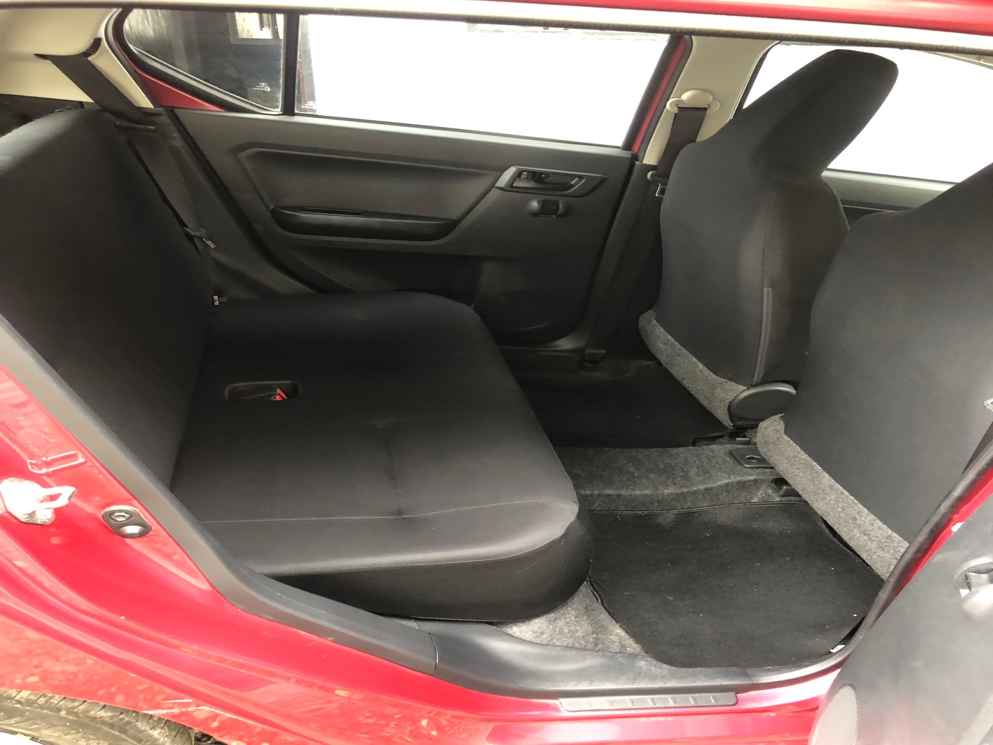 carros - Daihatsu mira 2019 7