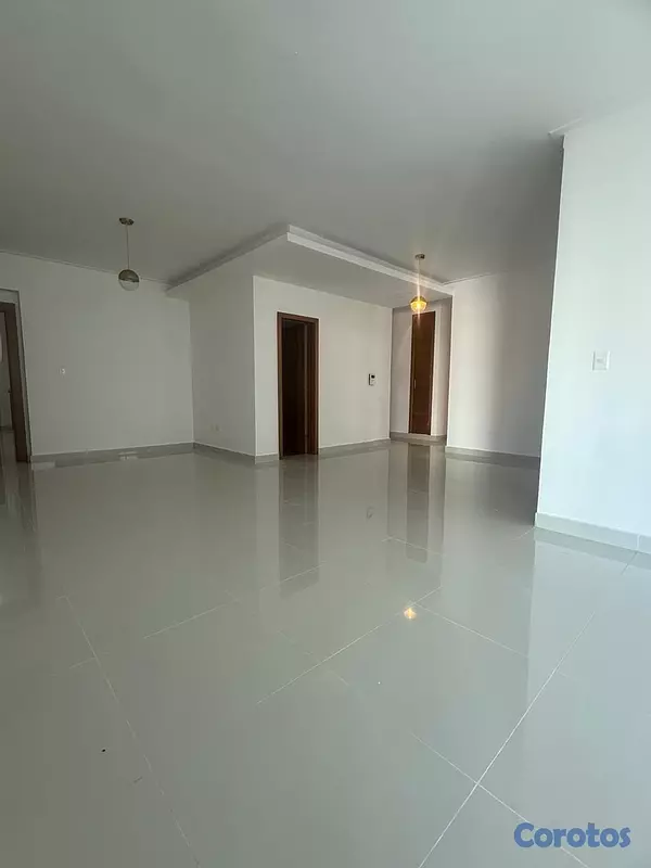 apartamentos - alquiló mirador norte piso 7 tres habitaciones 2.5 baños dos parqueo balcón  4