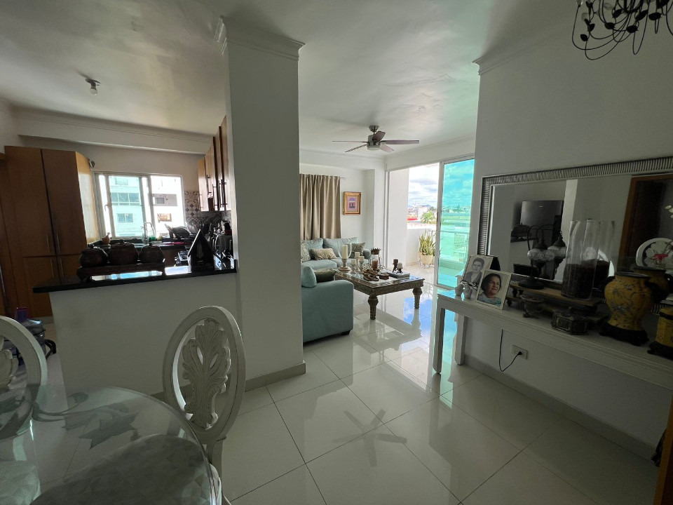 apartamentos - Apartamento en Venta en Urbanización Fernández 3H, 2B,2P, 5to piso con ascensor 