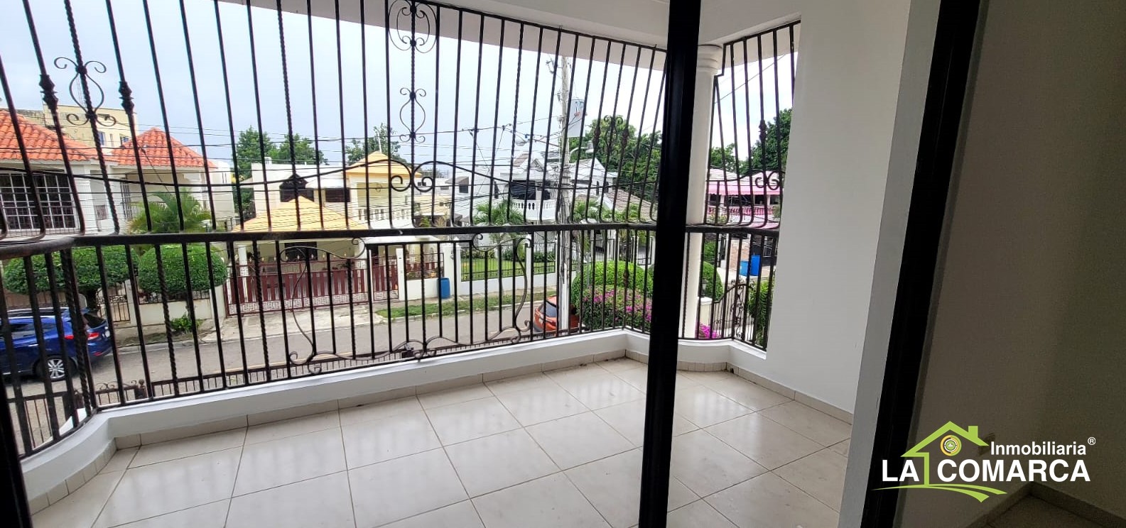 apartamentos - Se Vende Amplio Apartamento 2do nivel en Cerro Alto 1