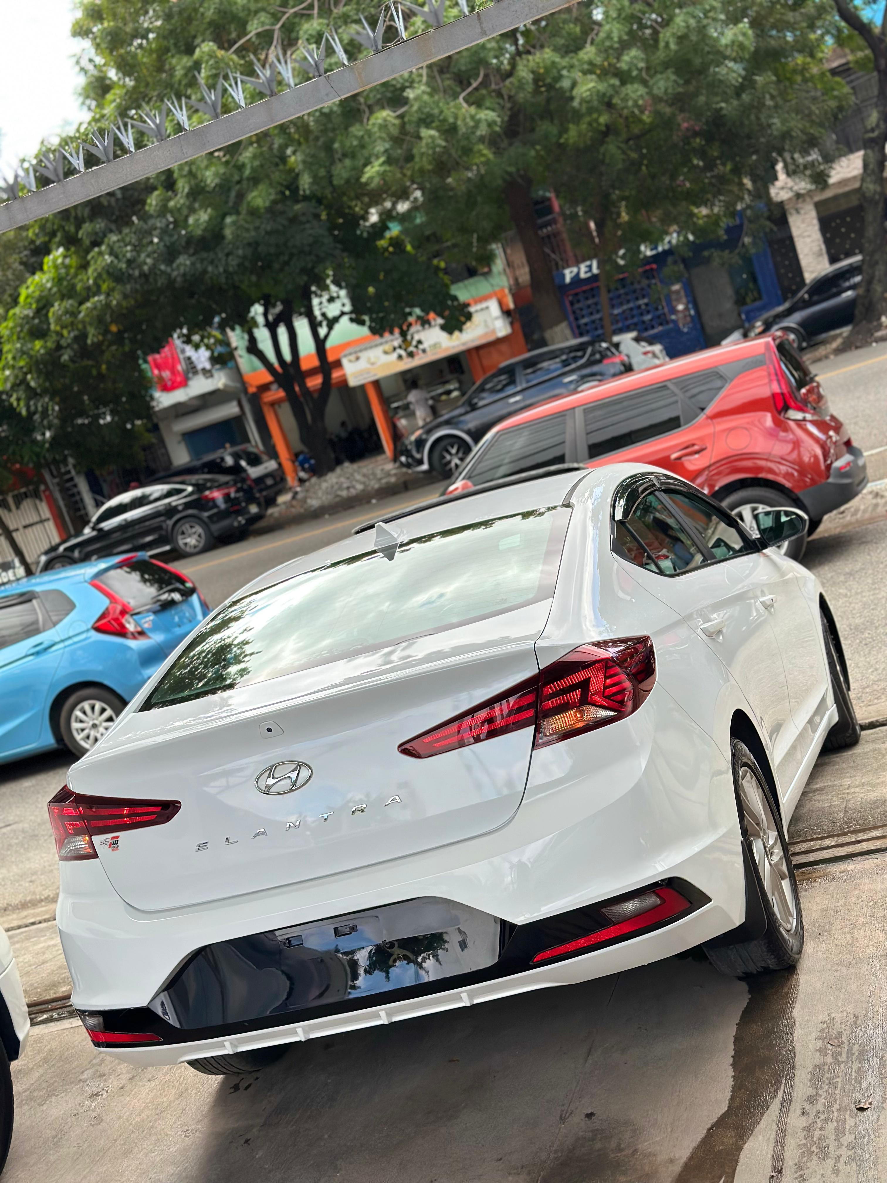 carros - 2019 HYUNDAI ELANTRA VALUE CLEAN CARFAX 2
