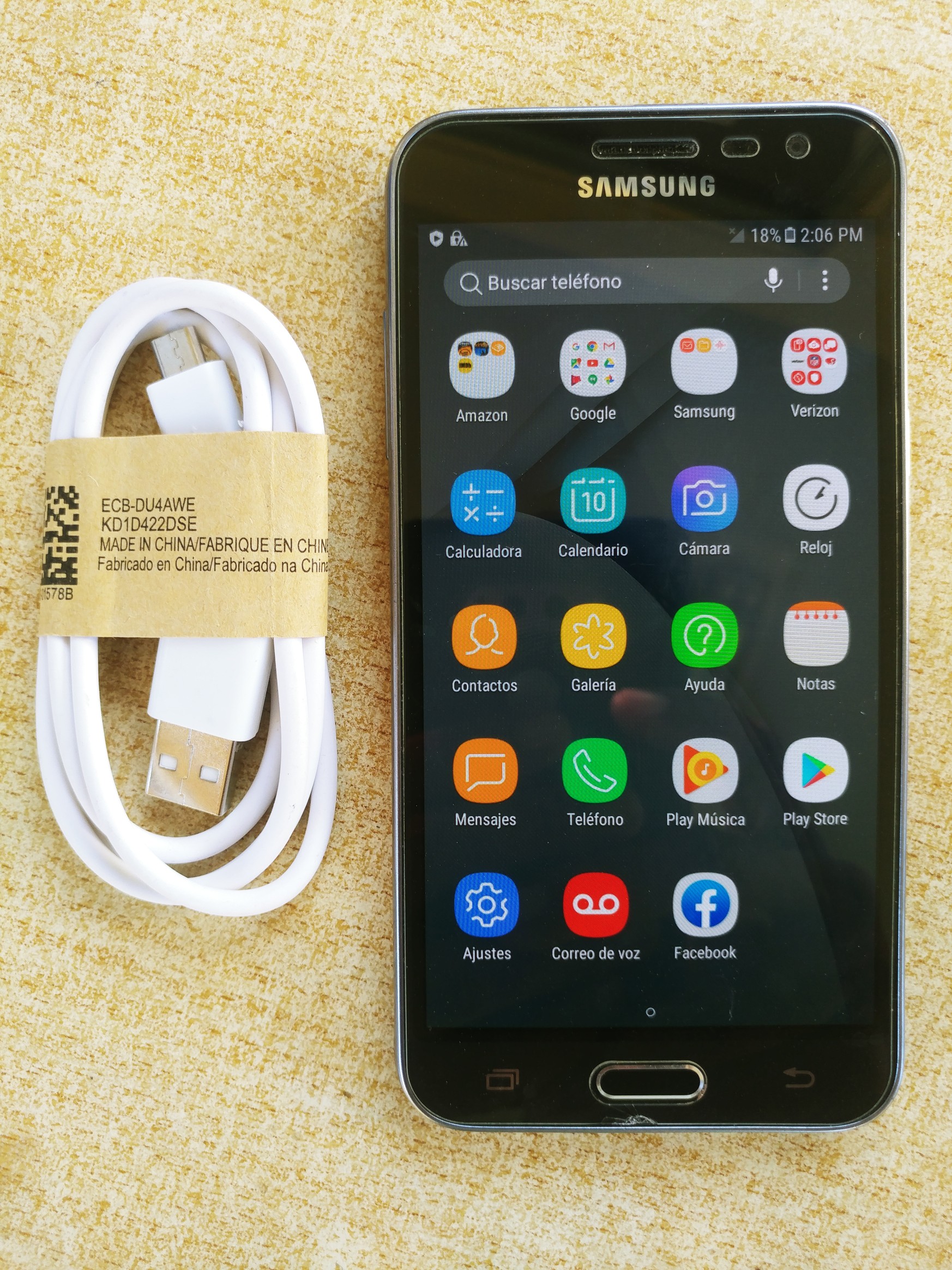 celulares y tabletas - Samsung j3
