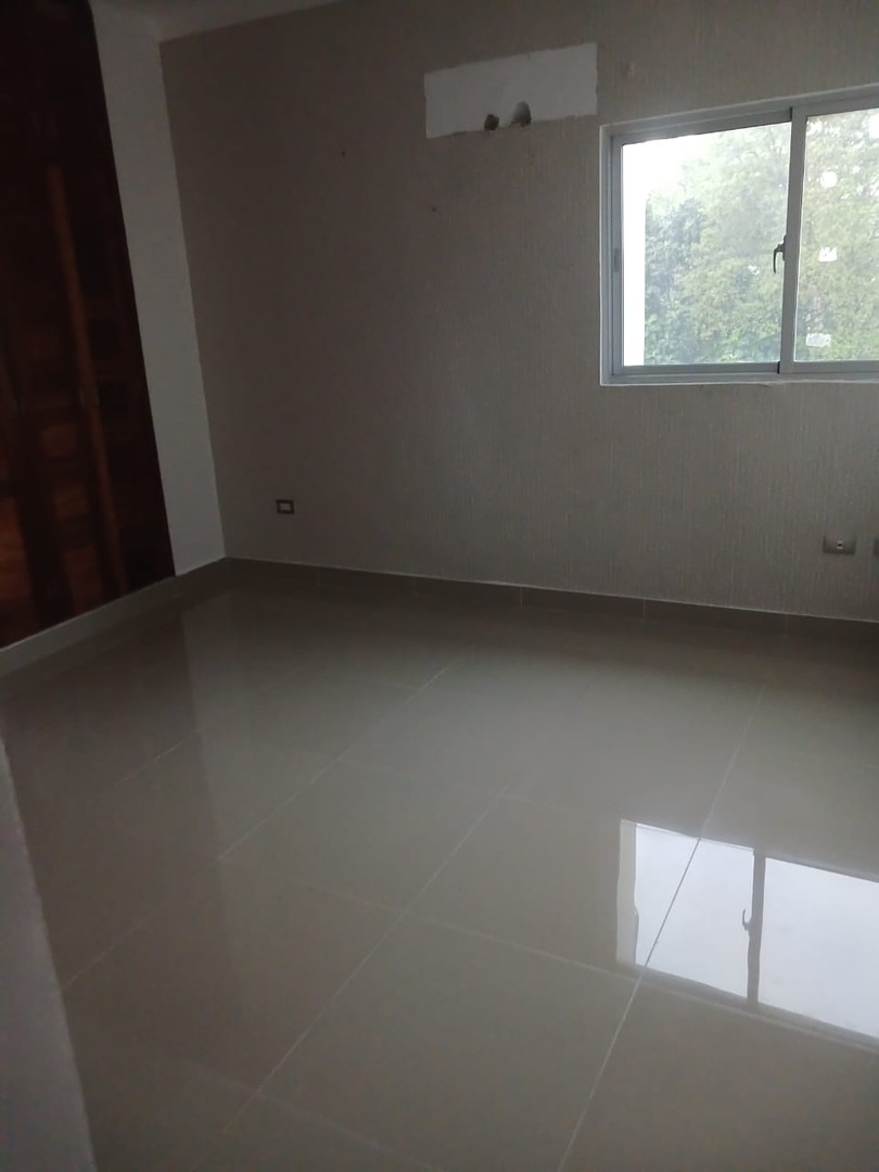apartamentos - Vendo apartamento  en el millón  
5to piso con ascensor
 124 metros 
2 parqueos, 6