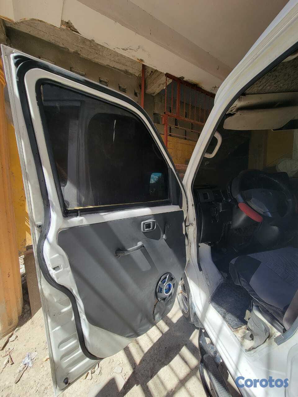 jeepetas y camionetas - Vendo Daihatsu Hijet 2013 Excelentes condiciones 1