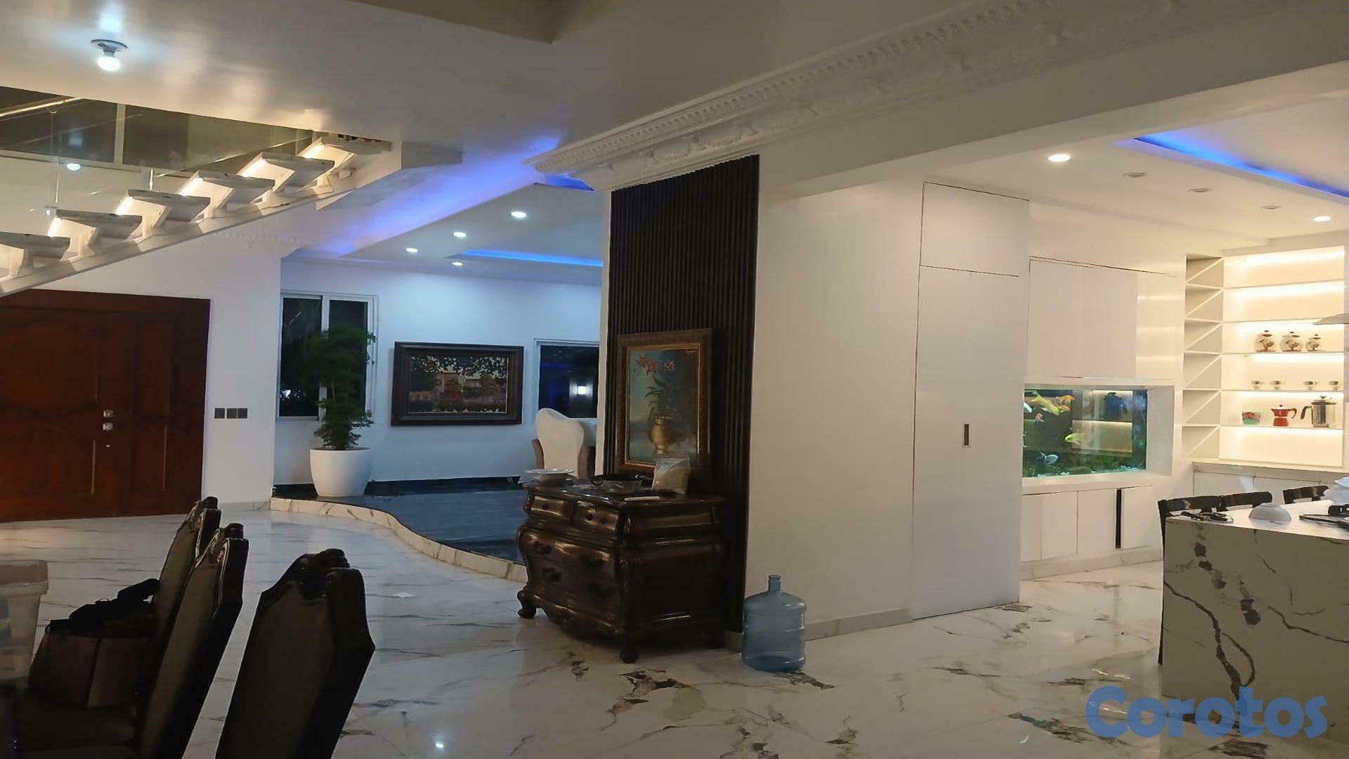 casas - Casa en Venta Santo Domingo Norte 8