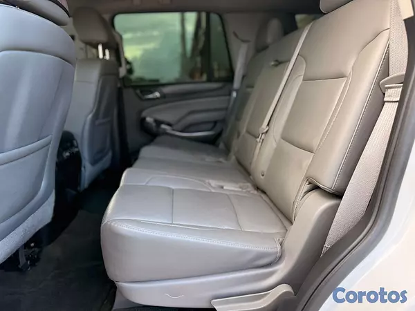 jeepetas y camionetas - Chevrolet Tahoe LT 2015 2
