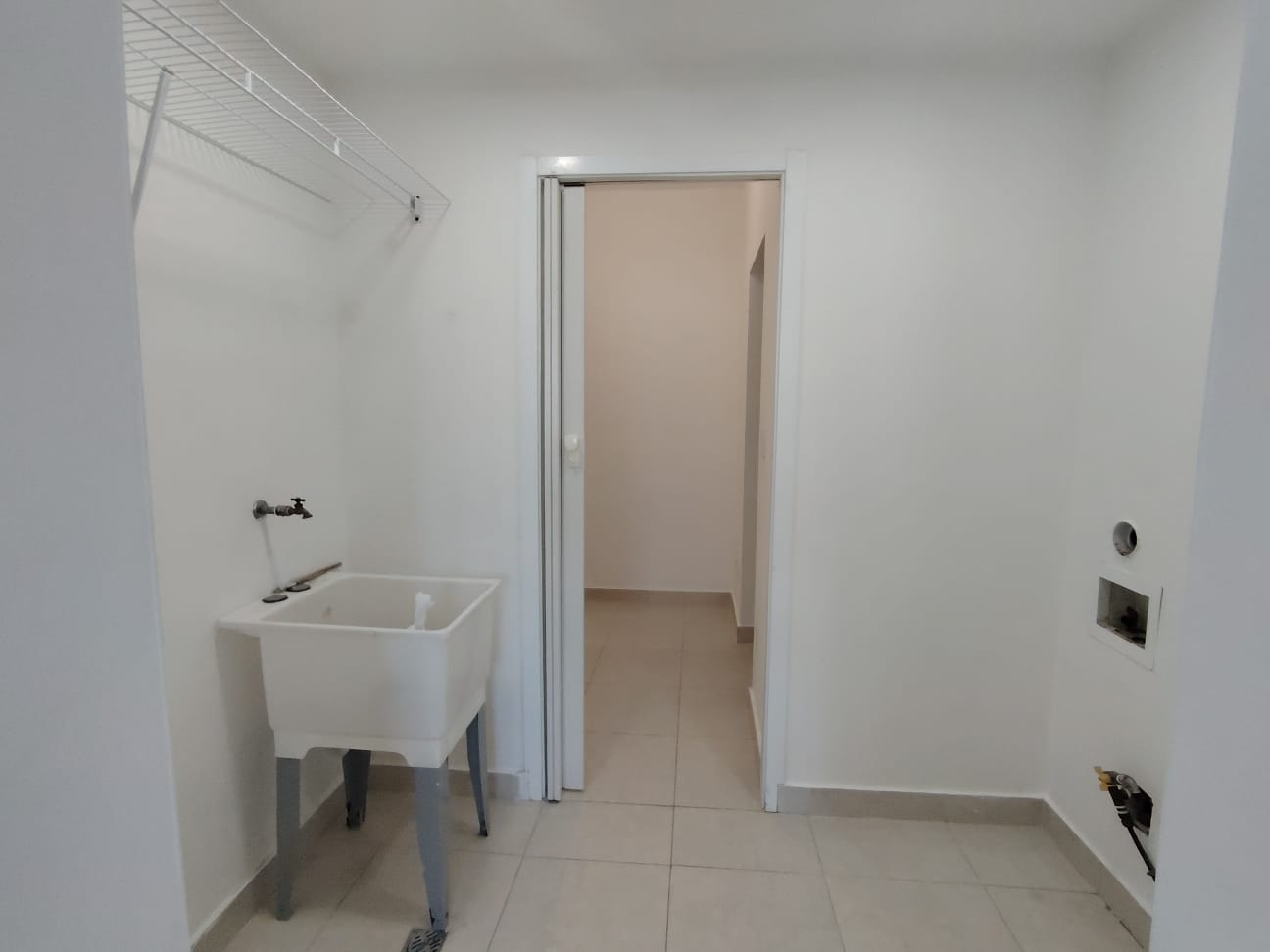 apartamentos - Alquiler de Apartamento Vacío en Evaristo Morales 1