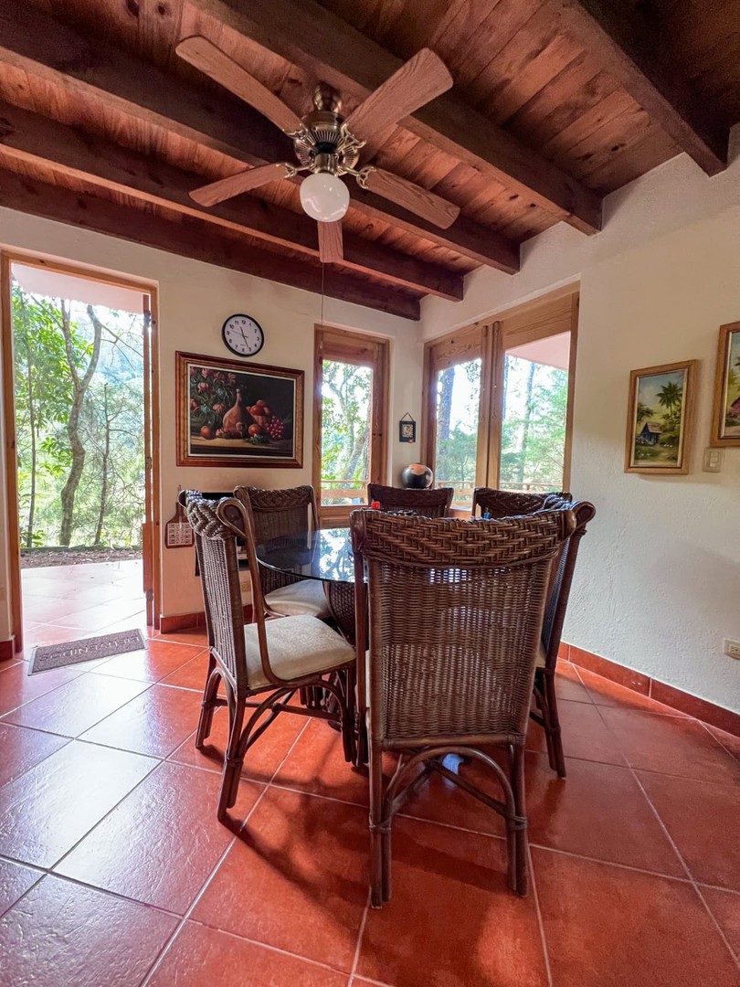 casas vacacionales y villas - Preciosa Villa Chalet en Venta, Jarabacoa  1