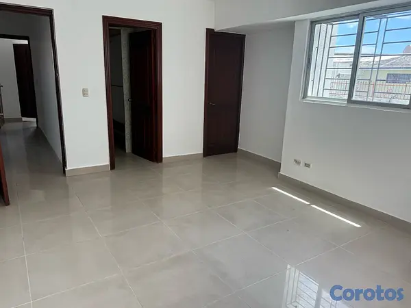 apartamentos - Apartamento en Alquiler - Bella Vista |
Amplio y Cómodo.  12