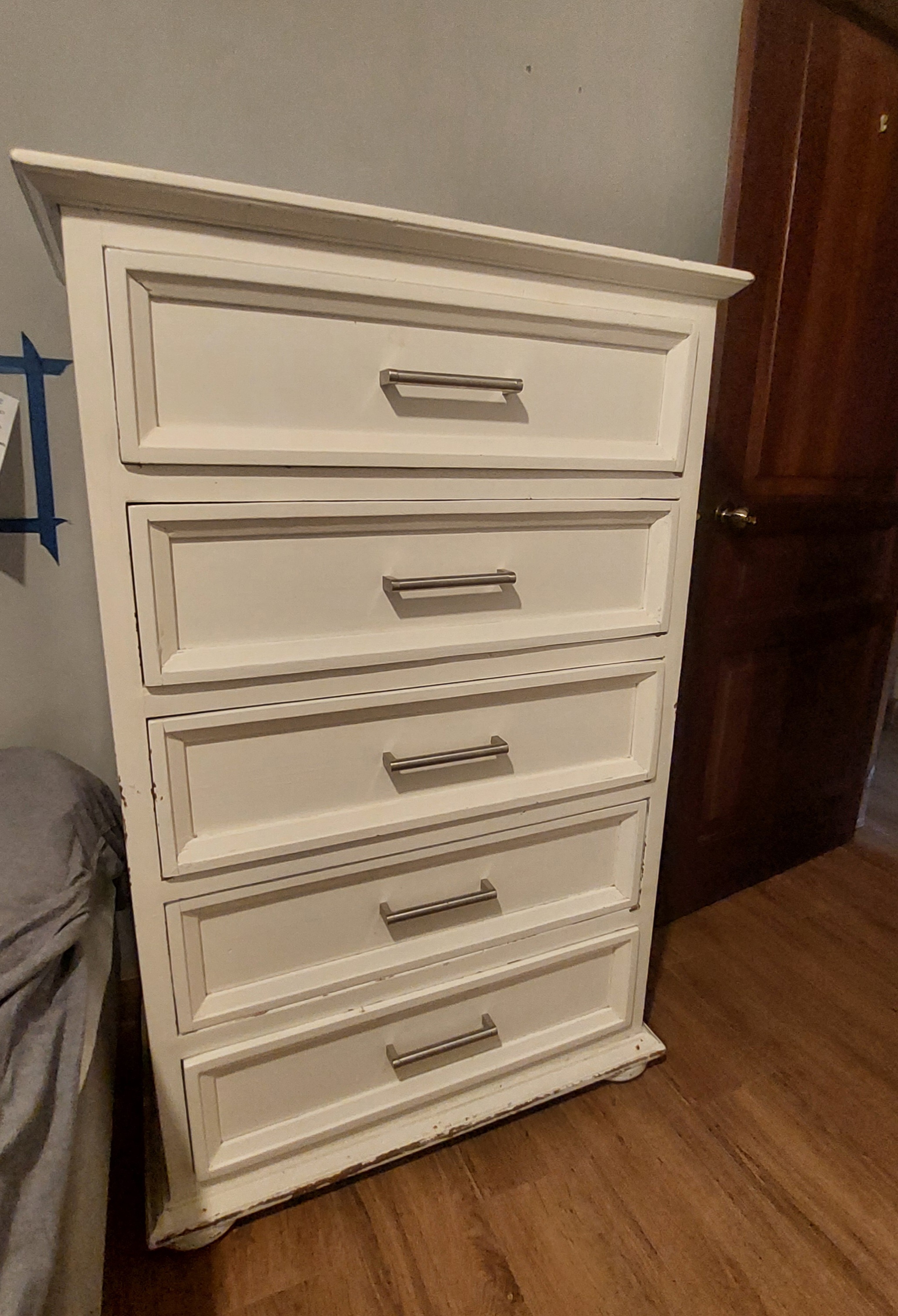 muebles y colchones - Gavetero de madera en venta